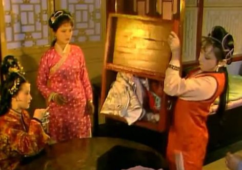 红楼梦中抄检大观园的前因后果是什么