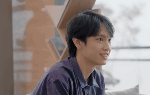 综艺《心动的信号4》中，陈思铭是一个怎样的人？