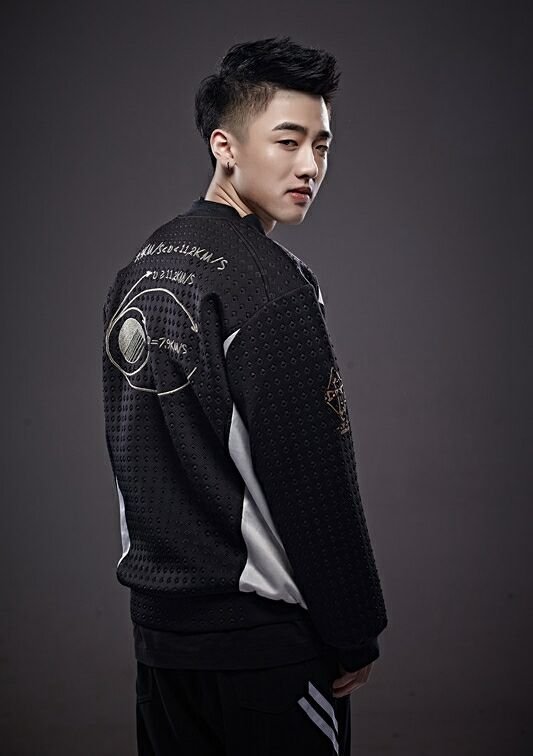 谢世煌和谢天宇都有哪些人生经历?