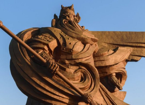 被称为“文武二圣”的两人是谁？