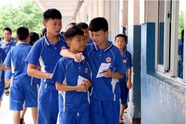 统考成绩一般在考试结束后多久公布？