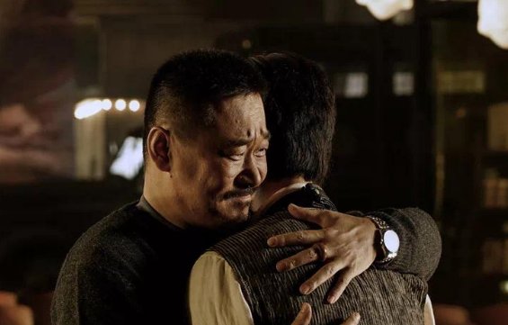 《盗墓笔记》里,吴邪的父亲是什么身份?