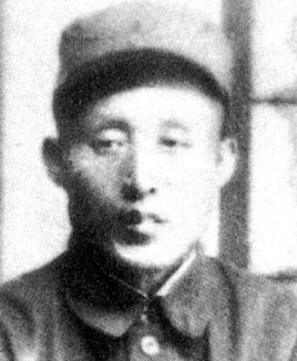 戴鸿宾的人物简介