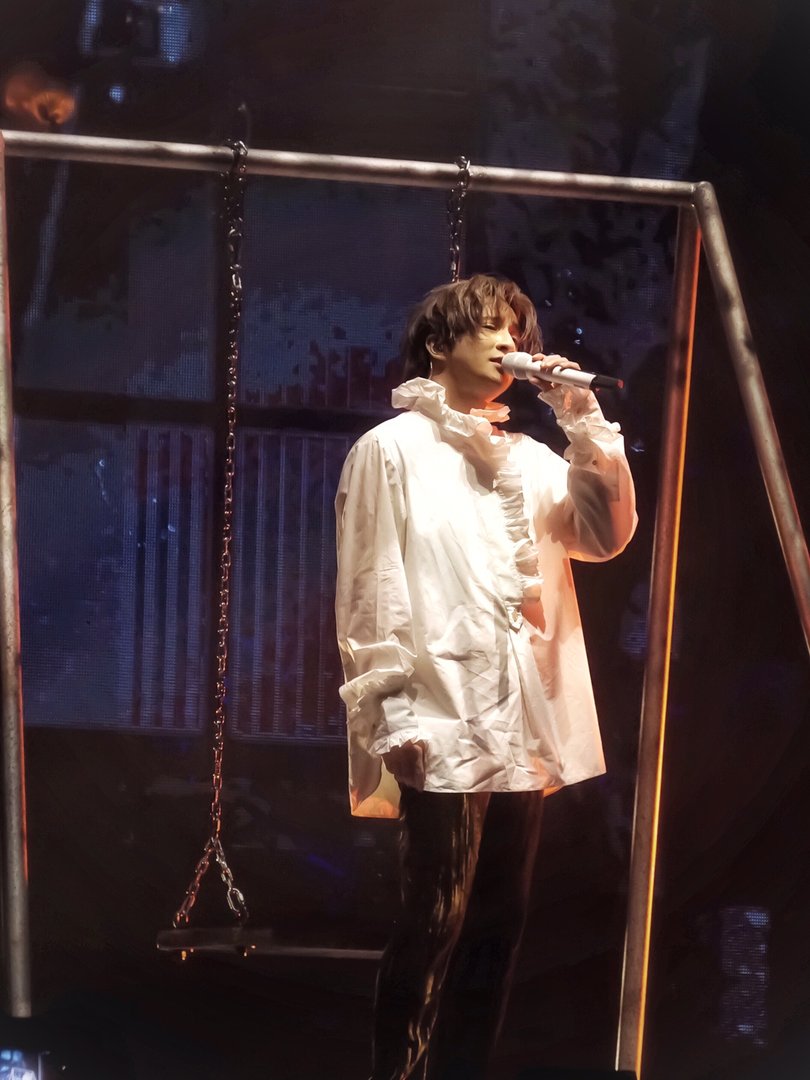 许嵩和薛之谦到底是什么关系？