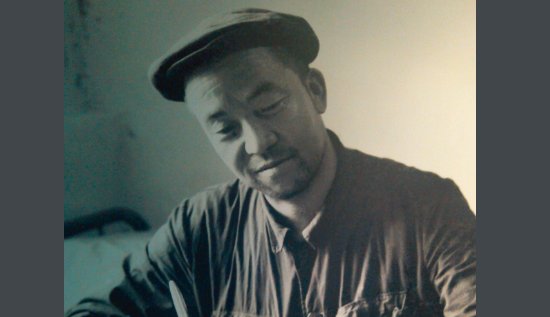 为祖国做出贡献的人的感人事迹