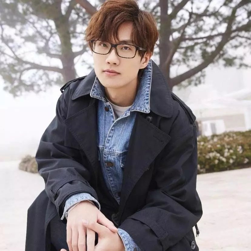 许嵩和薛之谦到底是什么关系？