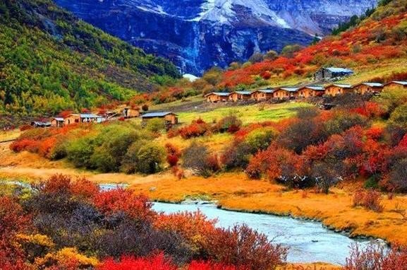 求四川旅游景点排名前十，哪些比较值得去？