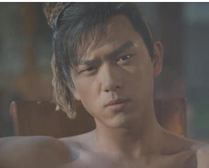 《剑王朝》中,丁宁就是梁惊梦吗?