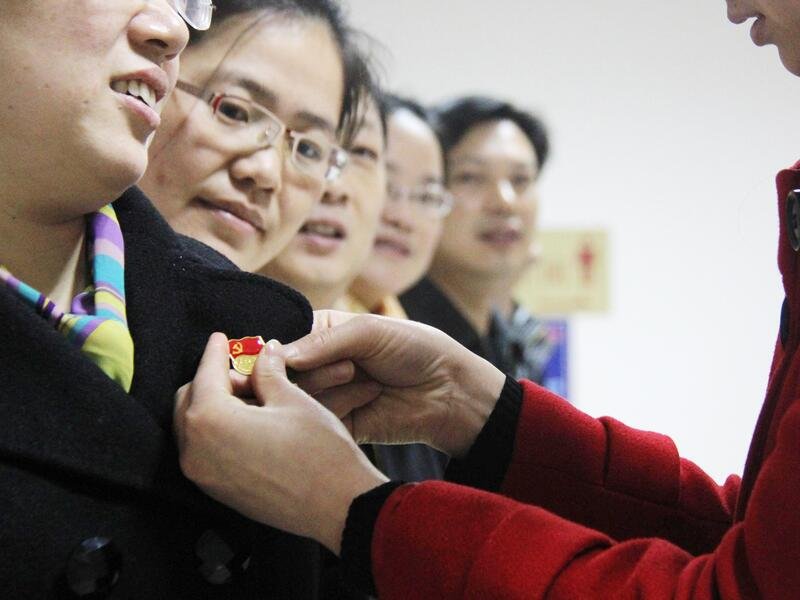 党员的党龄，从什么时候开始算起